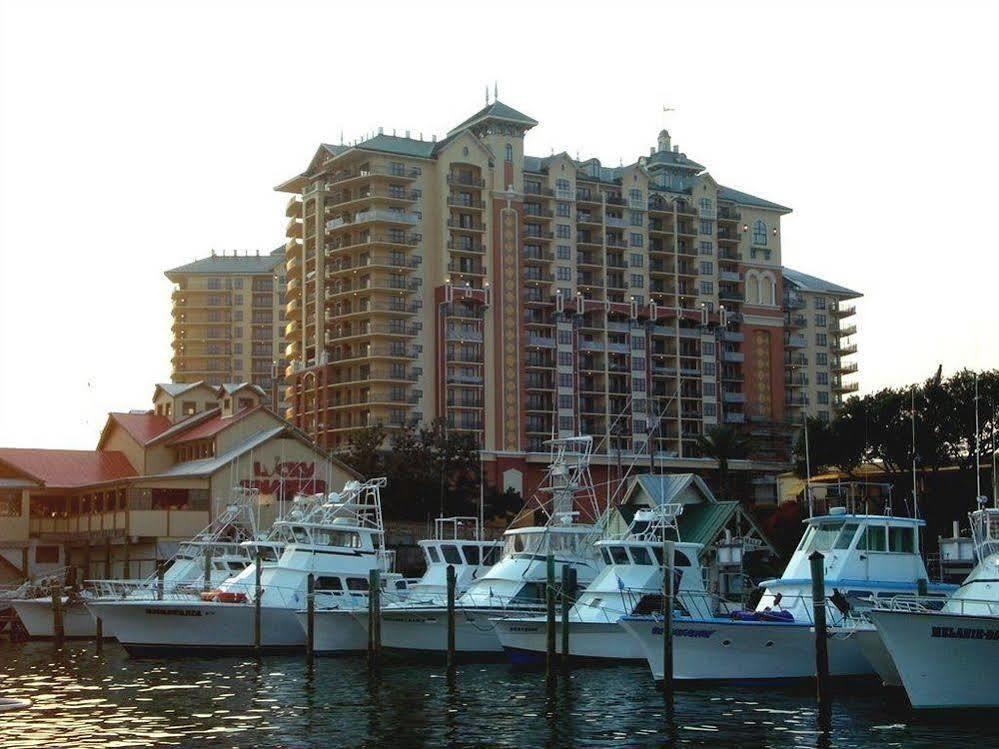 Destin Vacation Resort  Emerald Grande at HarborWalk Village